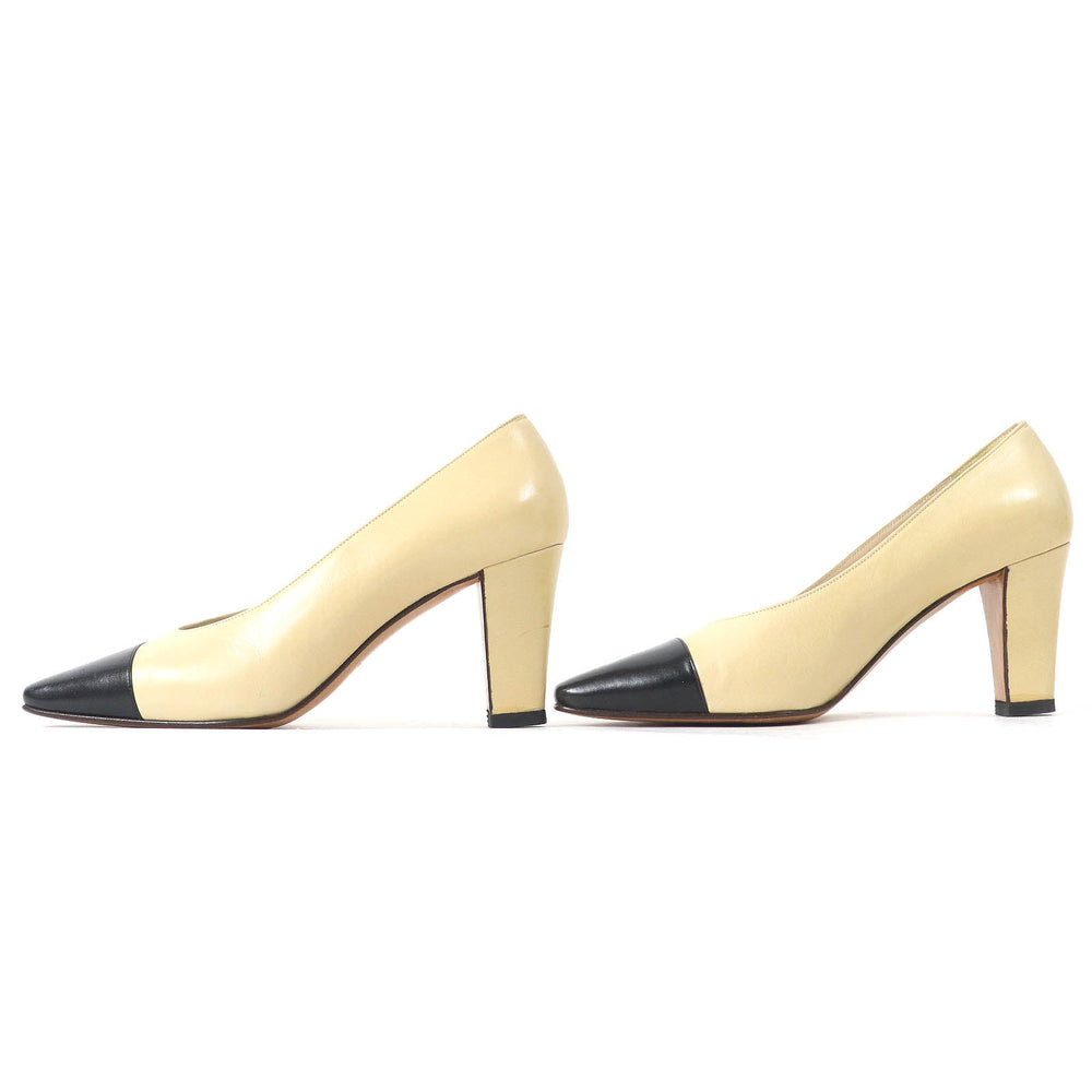 CHANEL pumps Main: Leather Beige black Women 36 Used Authentic