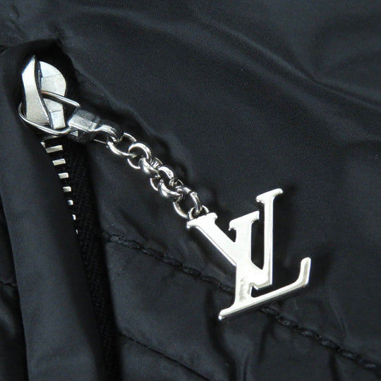 LOUIS VUITTON Down jacket Outer: 99% nylon, Outer: 1% polyurethane, Lining: 100% silk black Women 36 Used Authentic