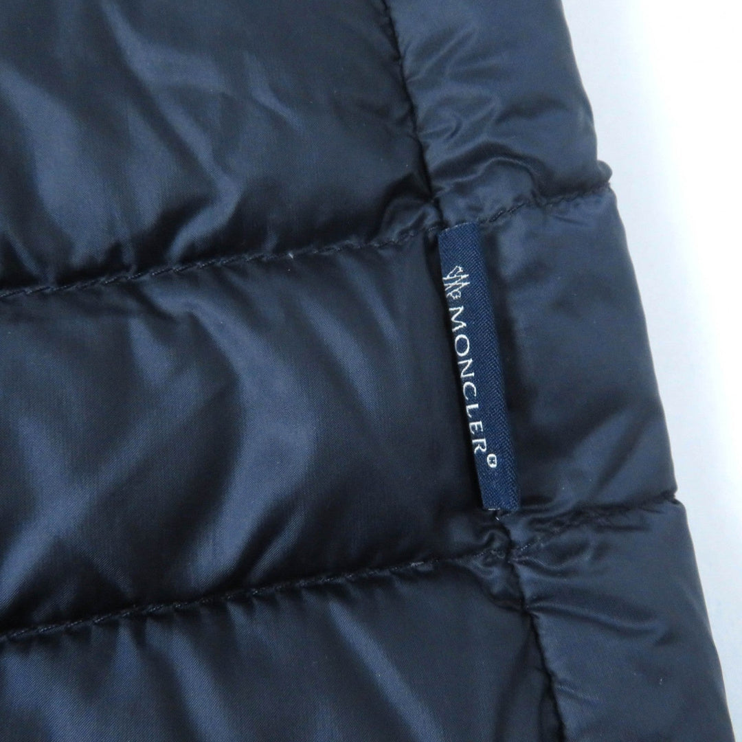 MONCLER down coat Main: 100% nylon, Lining: 100% nylon, Part: 50% cotton, Part: 50% nylon, Filling: 90% down Navy HODENITE Women 1 Used Authentic