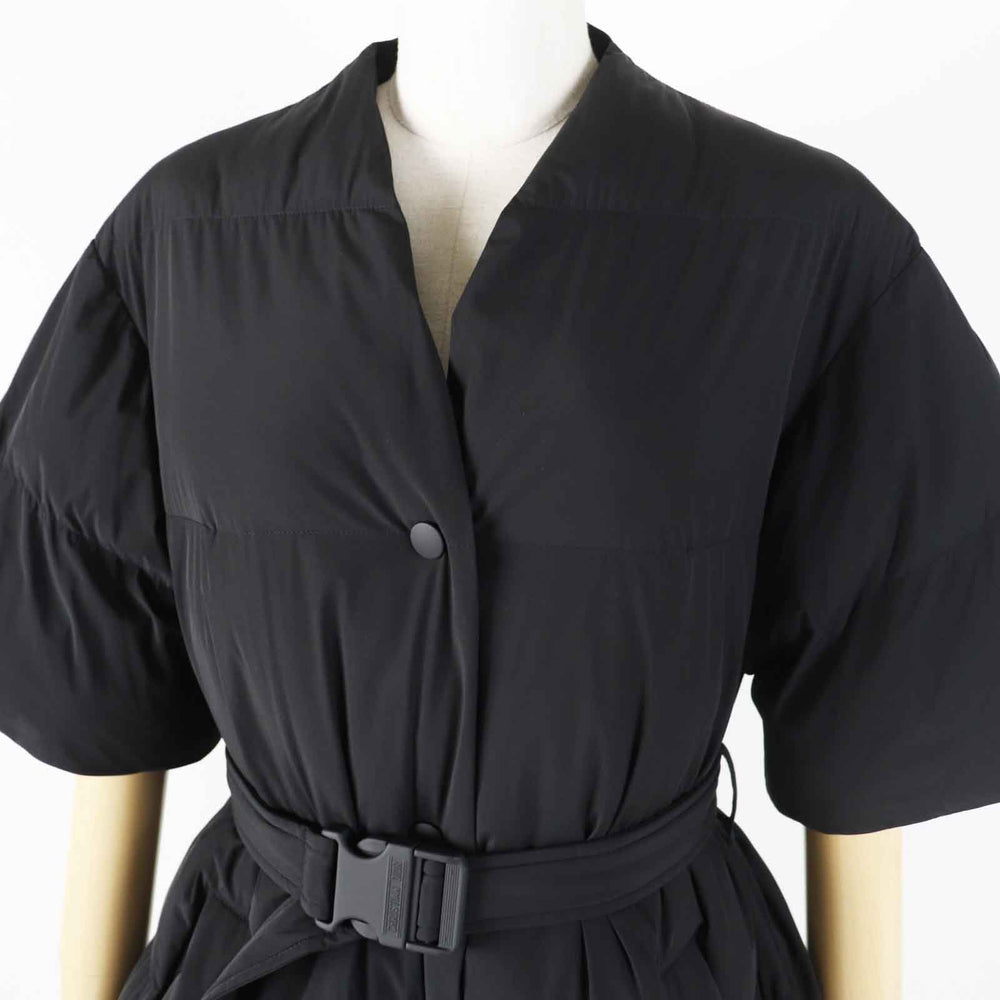 Christian Dior coat 247M42A2720 Outer: 81% nylon, Outer: 19% polyurethane, Part: 81% nylon, Part: 19% polyurethane, Part: 100% polyurethane black DiorAlps Capsule Collection Women XS Used Authentic