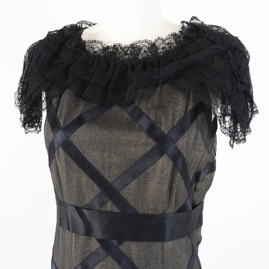 CHANEL one piece 07P P30570 Main: 100% silk, Part: 100% silk Black beige Women 38 Used Authentic