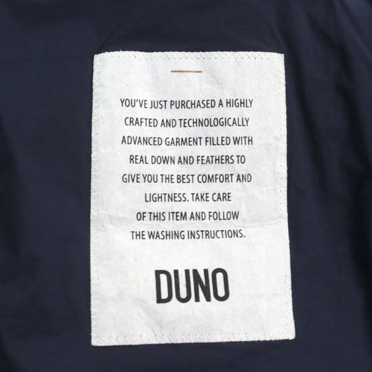 DUNO Down jacket Outer: 86% nylon, Outer: 14% polyurethane, Outer: 82% nylon, Outer: 18% polyurethane, Lining: 90% nylon Navy type mens 44 Used Authentic