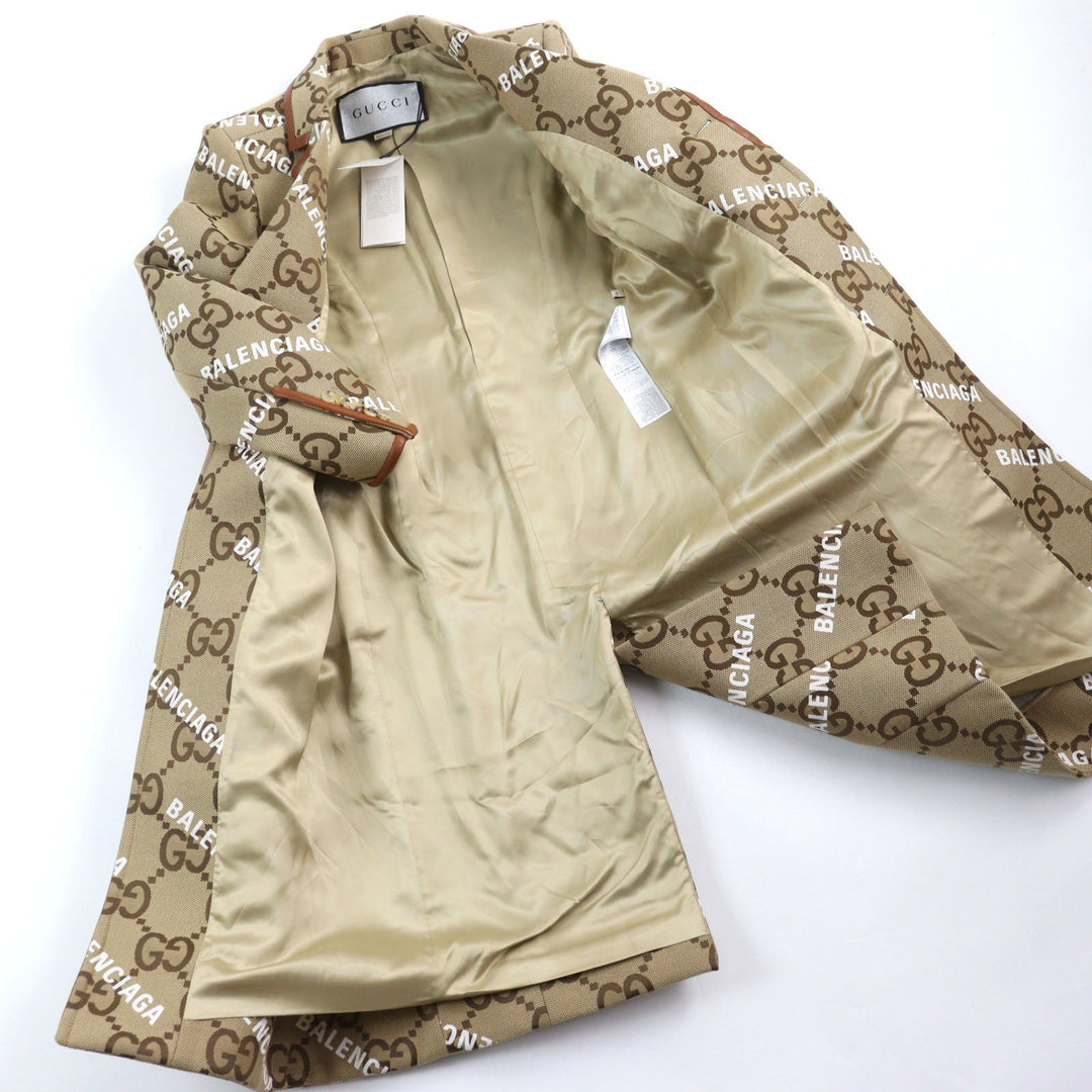 GUCCI coat 676015 Main: 70% cotton, Main: 30% polyester, Lining: 100% rayon, Leather part: sheepskin Beige type The Hacker Project Jumbo GG Coat The Hacker Project Jumbo GG Coat mens 46 Used Authentic