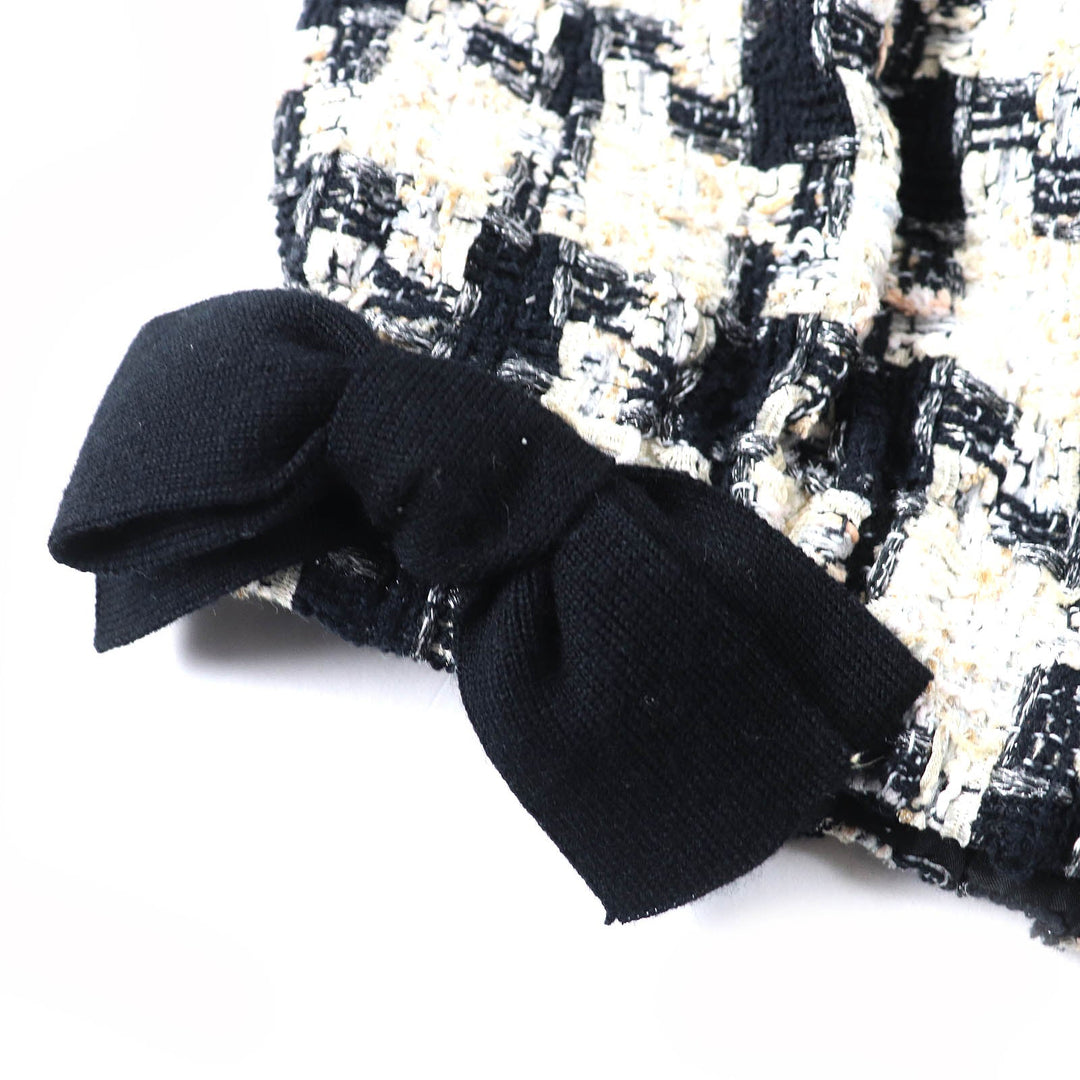 CHANEL Tweed skirt 04A P23948 Outer: 73% cotton, Outer: 18% polyester, Outer: 9% polyamide, Lining: 100% silk Black Beige type Women 38 Used Authentic