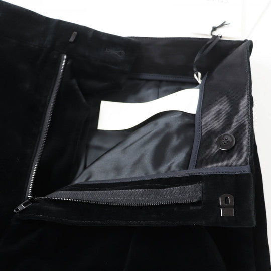 CELINE Shorts 2P443226D cotton black 38