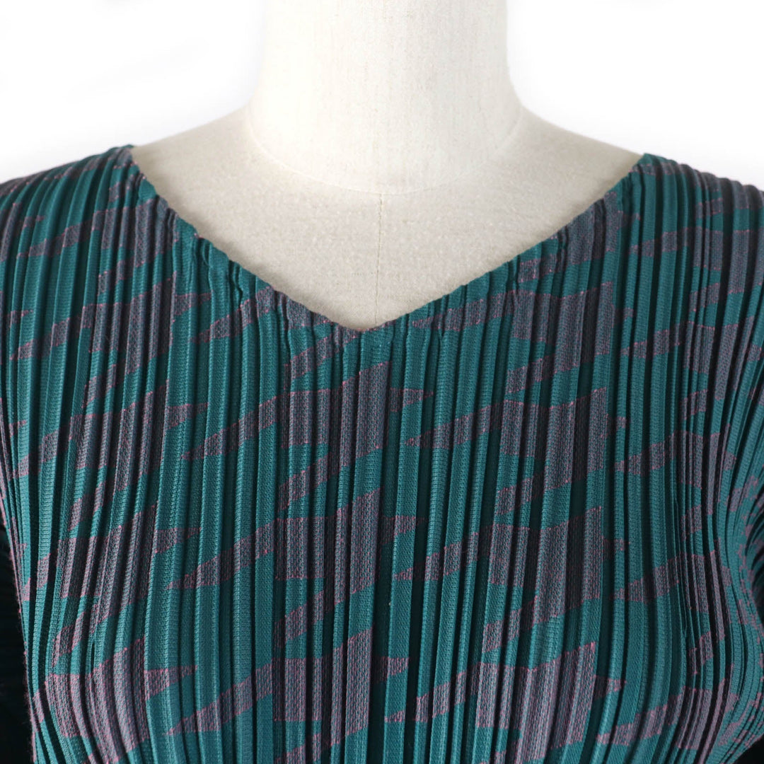 PLEATS PLEASE one piece PP53-JT626 Main: 84% polyester, 16% cotton green Women 3 Used Authentic