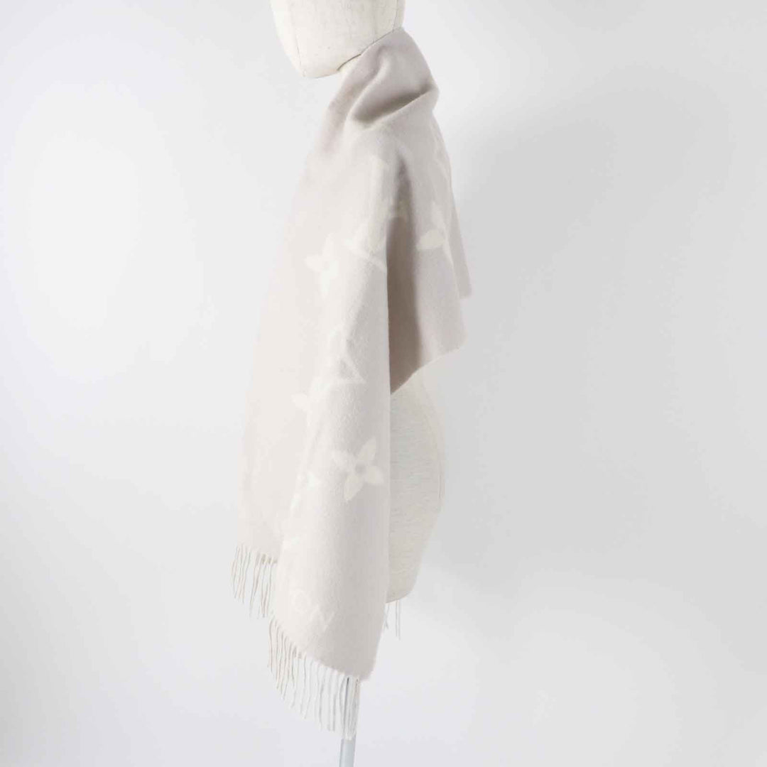 LOUIS VUITTON Scarf M78909 Main: 100% cashmere Gurege muffler reykjavik Women Used Authentic