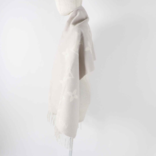 LOUIS VUITTON Scarf M78909 Main: 100% cashmere Gurege muffler reykjavik Women Used Authentic