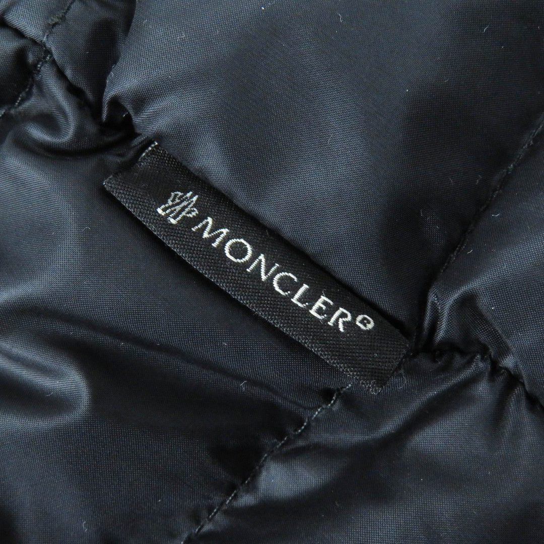 MONCLER down coat Outer: 100% nylon, Lining: 100% nylon, Filling: 85% down, Filling: 15% feather black VERNDIS Women Zero size Used Authentic