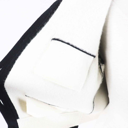 CHANEL cardigan P71365 Outer material: 78% cashmere, Outer material: 7% polyester, Outer material: 13% silk, Outer material: 2% polyamide Black White Women 34 Used Authentic