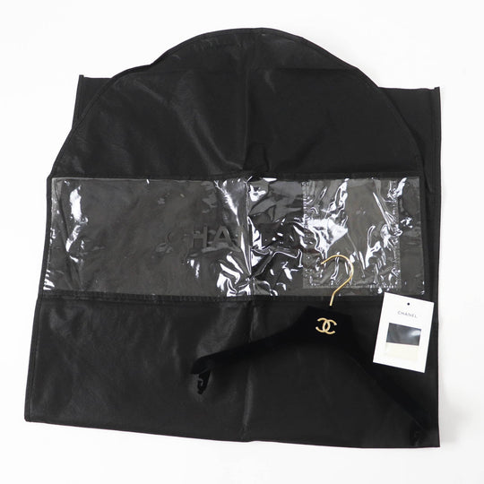 CHANEL Down jacket P59432 Outer: 98% polyamide (nylon), Outer: 2% polyurethane, Filling: 90% down, Filling: 10% feather, Lining: 100% polyamide (nylon), Part: 100% polyester Dark Navy Pink type Coconeige Women 36 Used Authentic