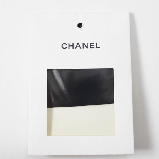 CHANEL Down jacket P59432 Outer: 98% polyamide (nylon), Outer: 2% polyurethane, Filling: 90% down, Filling: 10% feather, Lining: 100% polyamide (nylon), Part: 100% polyester Dark Navy Pink type Coconeige Women 36 Used Authentic