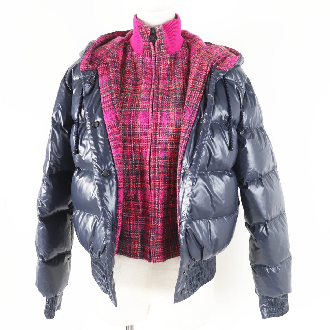 CHANEL Down jacket P59432 Outer: 98% polyamide (nylon), Outer: 2% polyurethane, Filling: 90% down, Filling: 10% feather, Lining: 100% polyamide (nylon), Part: 100% polyester Dark Navy Pink type Coconeige Women 36 Used Authentic