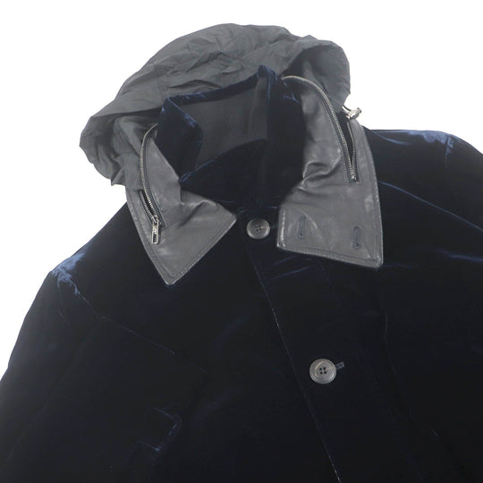 GIORGIO ARMANI coat Outer: 66% rayon, Outer: 32% cupra, Outer: 2% elastane (polyurethane), Lining: 60% acetate, Lining: 40% rayon Dark navy mens 54 Used Authentic