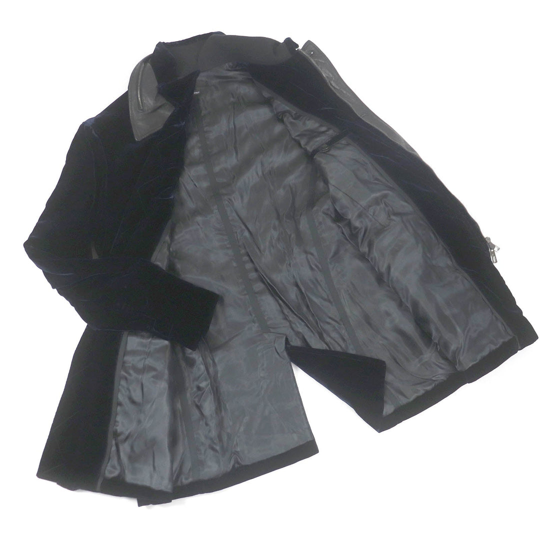 GIORGIO ARMANI coat Outer: 66% rayon, Outer: 32% cupra, Outer: 2% elastane (polyurethane), Lining: 60% acetate, Lining: 40% rayon Dark navy mens 54 Used Authentic