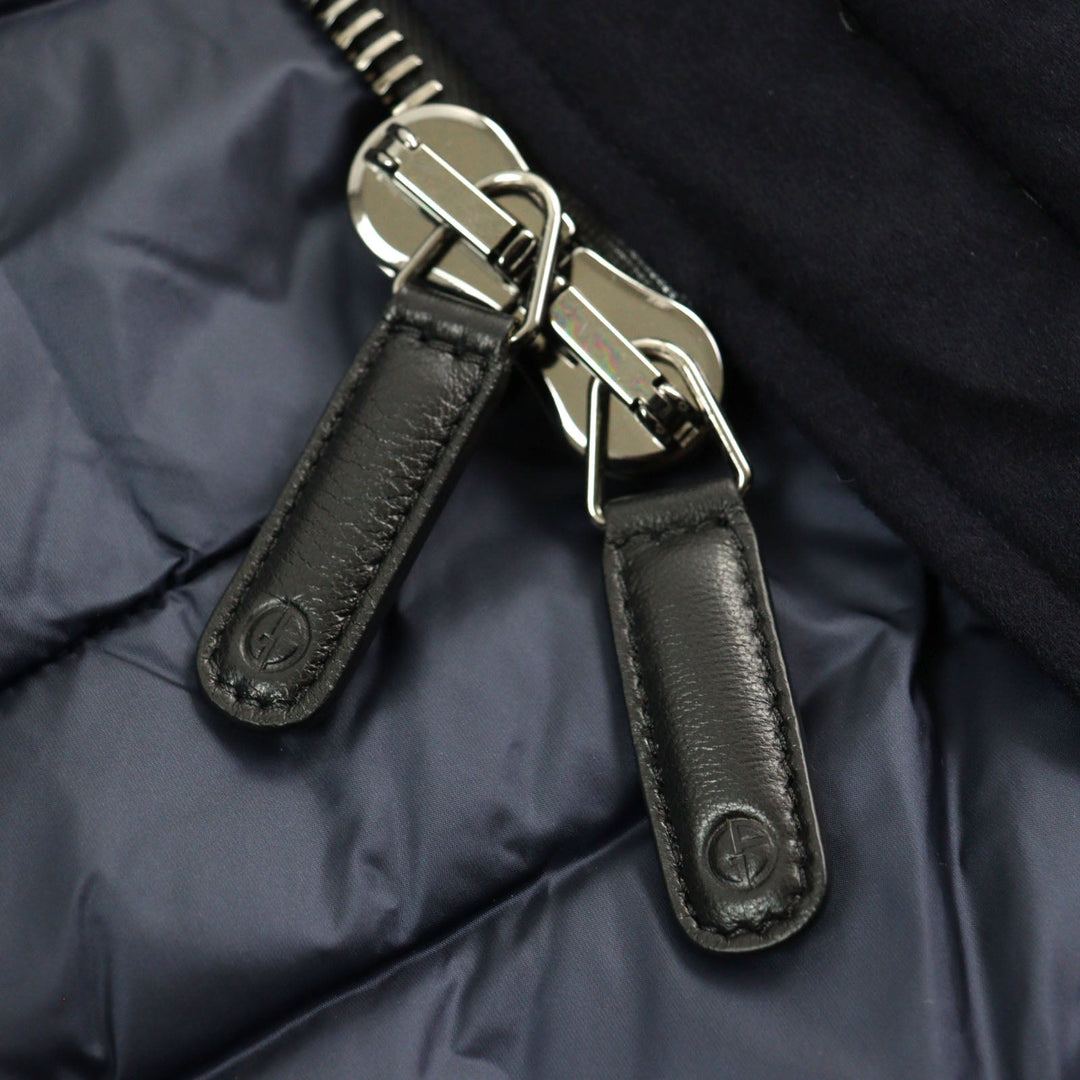 GIORGIO ARMANI coat 0WGOL059 Outer: 100% cashmere, Part: 100% polyurethane, Lining: 100% polyamide (nylon), Part: 62% virgin wool, Part: 10% polyamide (nylon) Navy mens 50R Used Authentic