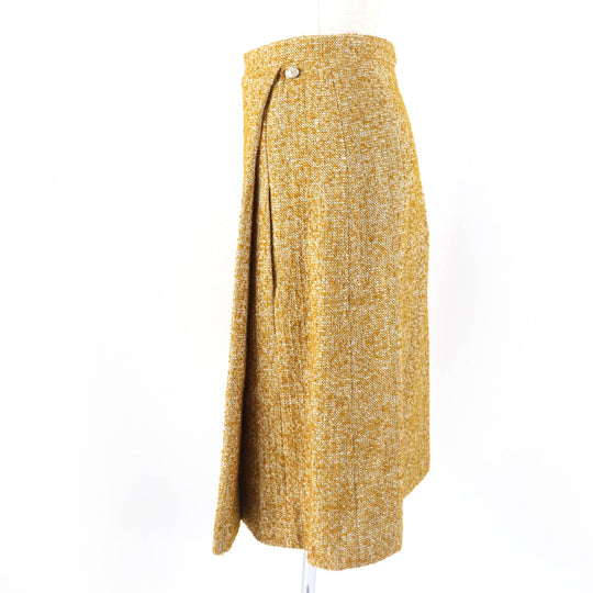 CHANEL Tweed skirt P49440V36375 Main: 74% wool, Main: 12% cotton, Main: 10% mohair, Main: 4% nylon, Lining: 100% silk Brown type Women 34 Used Authentic