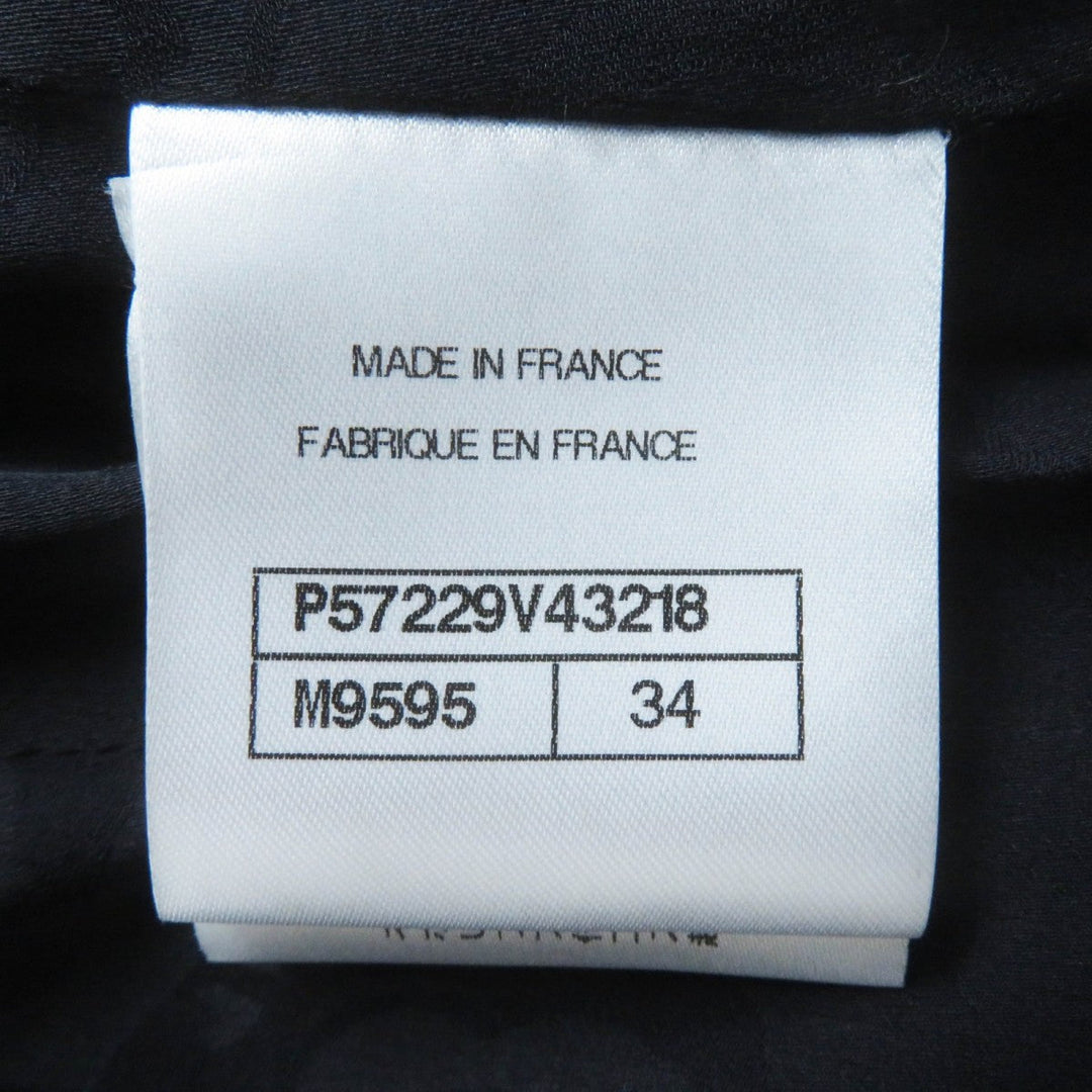 CHANEL coat P57229 Outer: 80% wool, Outer: 14% nylon, Outer: 6% rayon, Lining: 100% silk, Part: 62% wool Black navy Women 34 Used Authentic