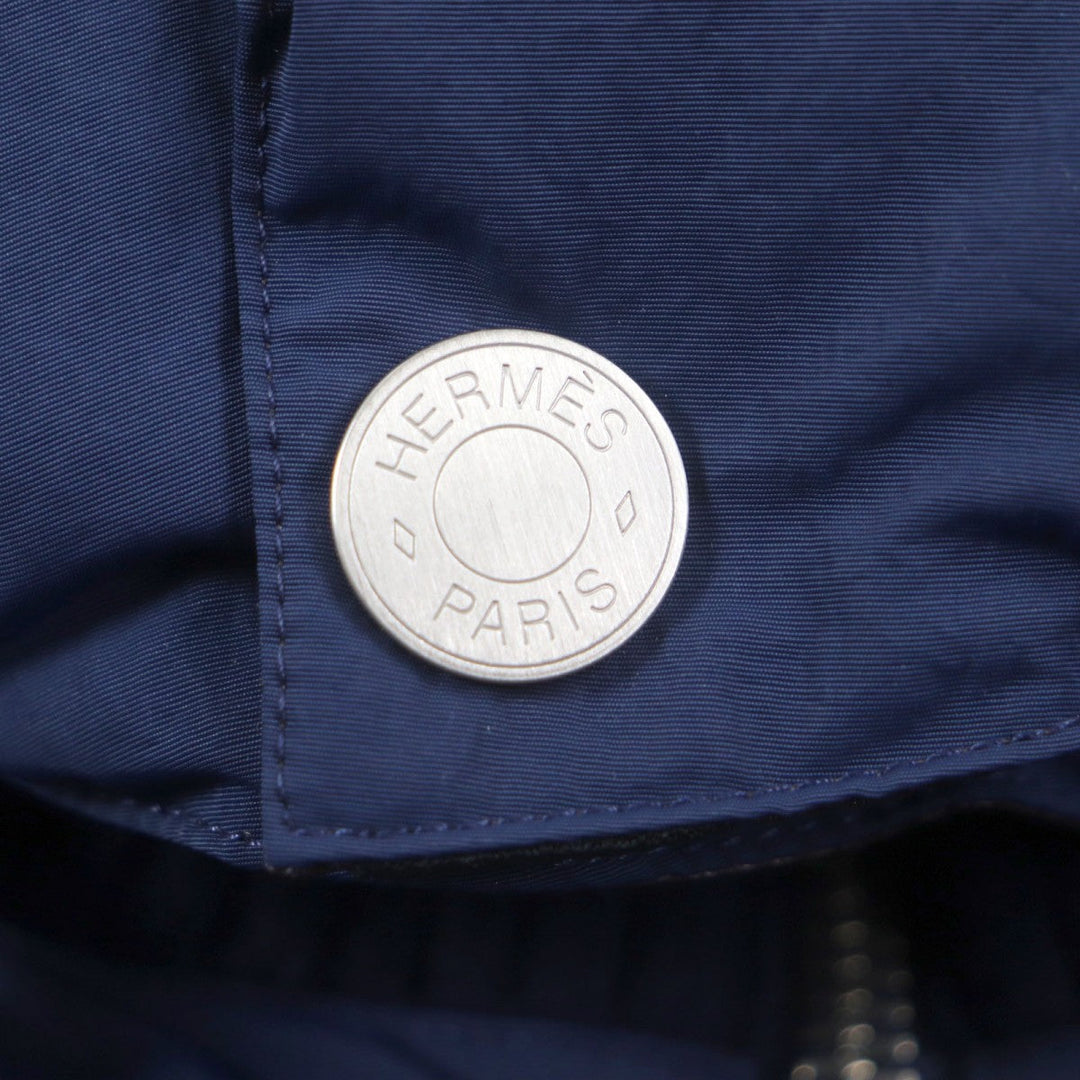 HERMES Down jacket Main: 100% nylon, Lining: 100% nylon, Leather part: sheepskin, Part: 68% wool, Part: 29% cashmere Navy mens 46 Used Authentic
