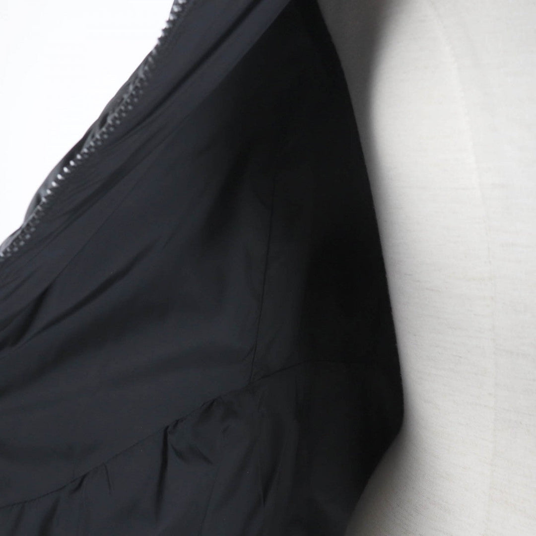MONCLER down coat Main: 100% nylon, Lining: 100% nylon, Filling: 90% down, Filling: 10% feather black MIRIELON Women 00 Used Authentic