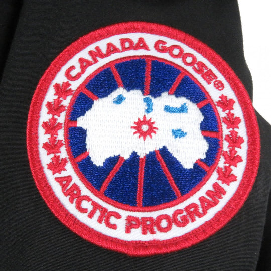 CANADA GOOSE Down jacket 2301JM Outer: 85% polyester, Outer: 15% cotton, Lining: 100% nylon, Filling: down, Fur: coyote black Russell Parka Russell mens S Used Authentic