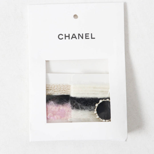 CHANEL Best 21A P71038 Outer material: 34% cashmere, 26% wool, 16% alpaca, 10% silk, 9% nylon Ecru Black Women 36 Used Authentic