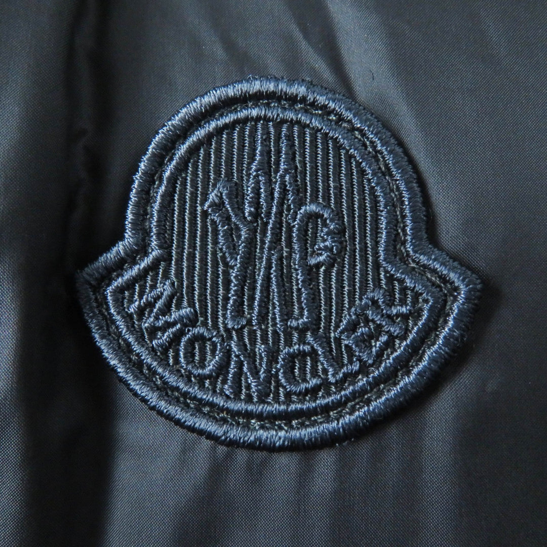 MONCLER Down jacket Outer material: 44% acrylic, Outer material: 31% polyester, Outer material: 25% acrylic, Lining: 100% nylon, Filling: 90% down gray GOURNAWA Women 00 Used Authentic