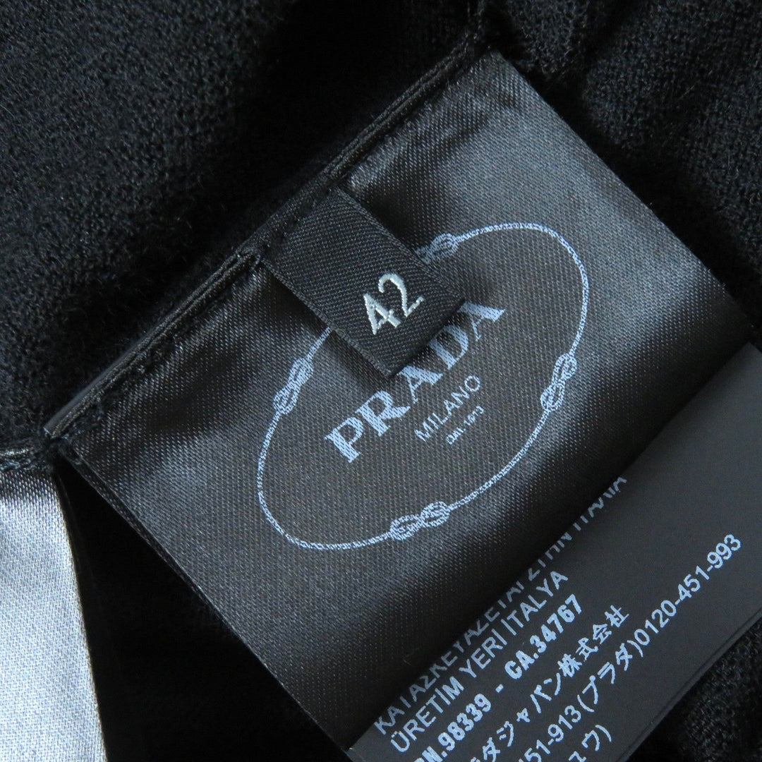 PRADA knit P24Q1U Main: 98% cashmere, Main: 2% polyester black Women 42 Used Authentic