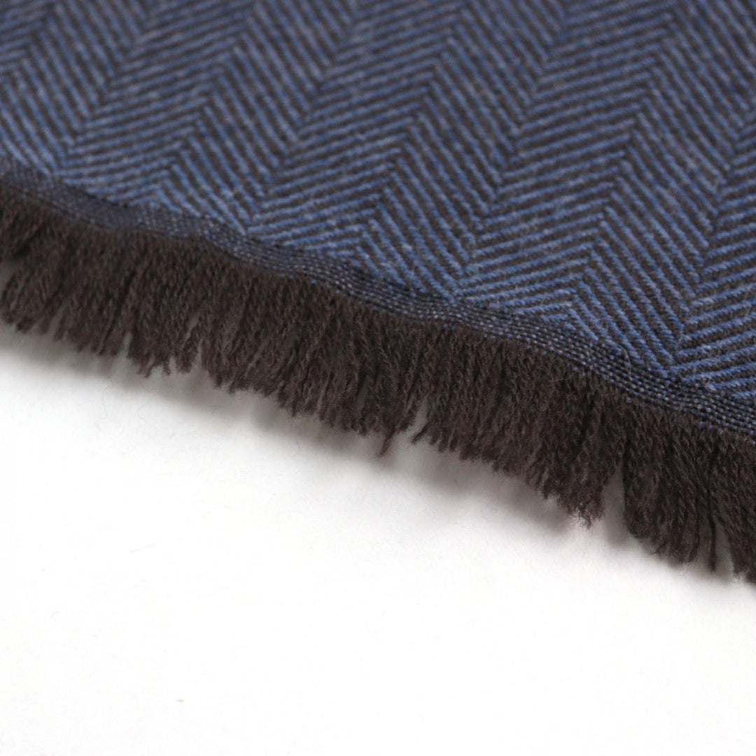 GUCCI Scarf 344993 Main: 100% wool Blue type Herringbone Pattern mens Used Authentic