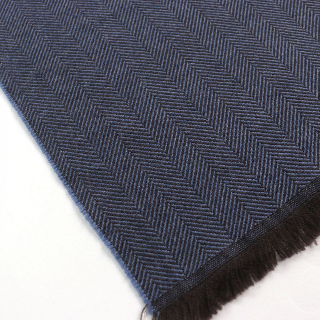GUCCI Scarf 344993 Main: 100% wool Blue type Herringbone Pattern mens Used Authentic