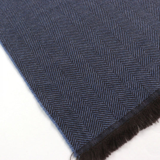 GUCCI Scarf 344993 Main: 100% wool Blue type Herringbone Pattern mens Used Authentic