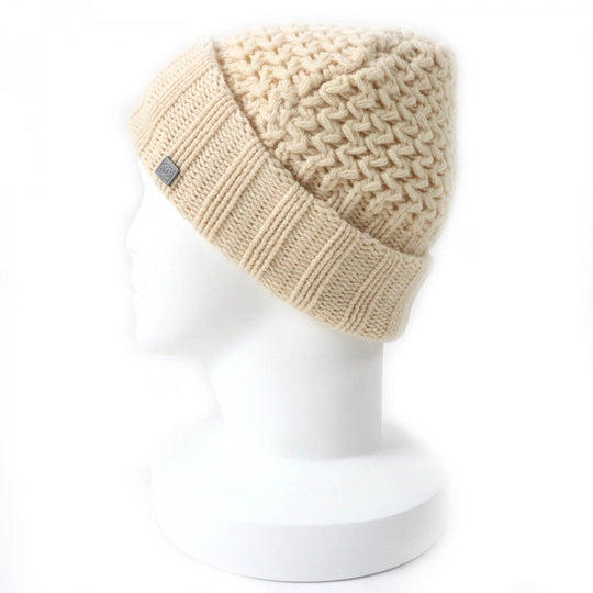 CHANEL Knit cap Main: 100% cashmere Ivory SPORTS Women Used Authentic