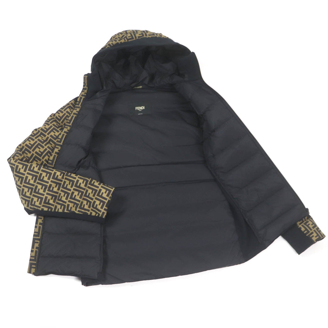 FENDI Down jacket FAA641 Main: 92% nylon, 8% polyurethane, 52% cotton, 48% polyester, lining: 100% nylon Brown black mens 46 Used Authentic
