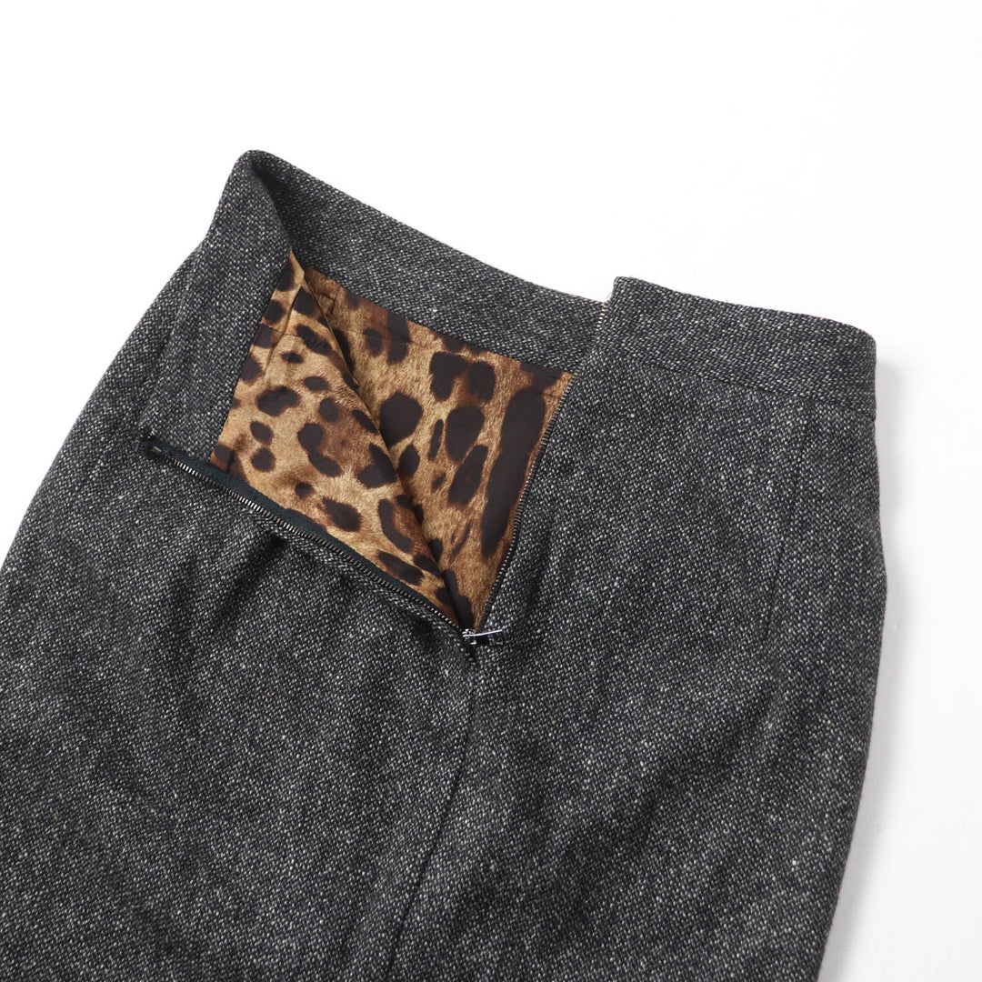 DOLCE&GABBANA setup Outer: 2% elastane, Outer: 21% nylon, Outer: 8% silk, Outer: 34% wool, Outer: 35% virgin wool gray Women 38 Used Authentic