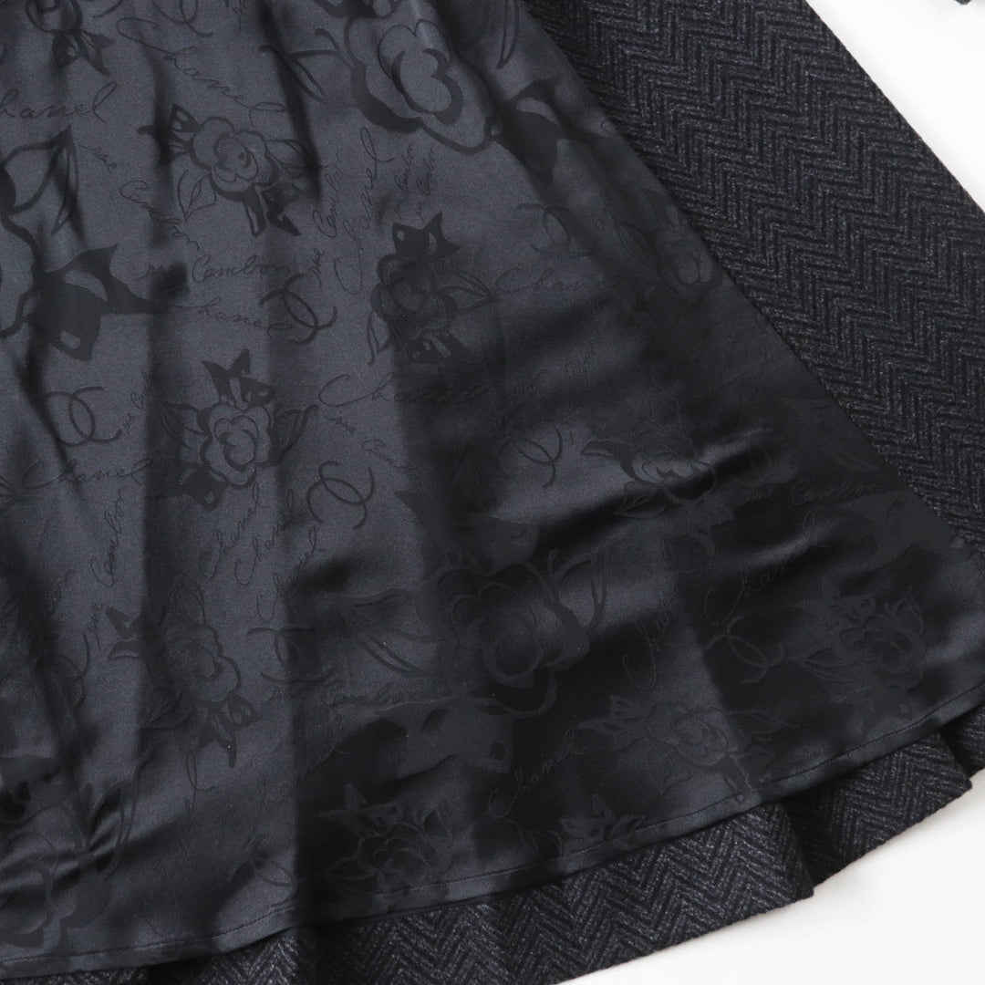 CHANEL coat P59659 Main: 80% wool, Main: 20% cashmere, Lining: 100% silk Gray black Women 34 Used Authentic
