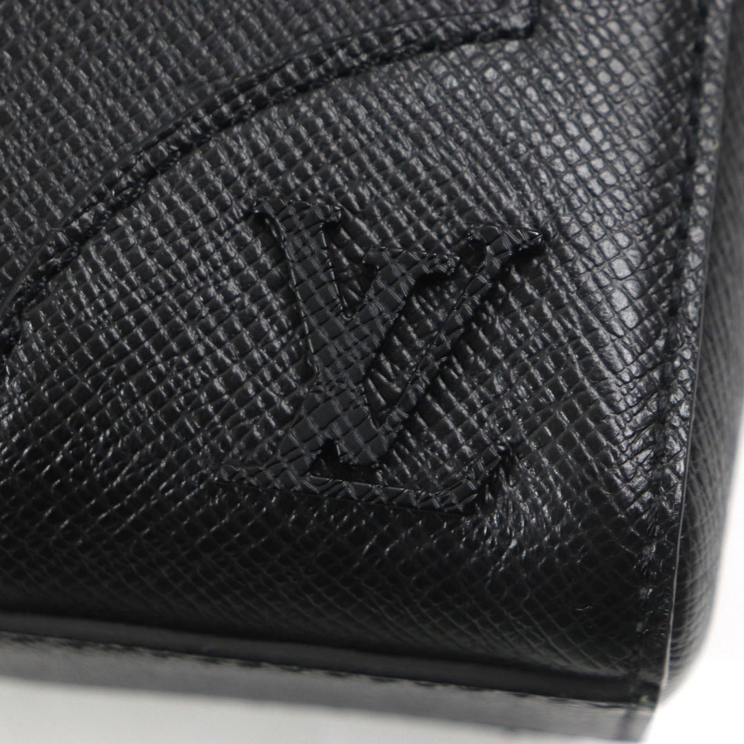 LOUIS VUITTON Briefcase M30810 Taiga black Taiga slim briefcase
