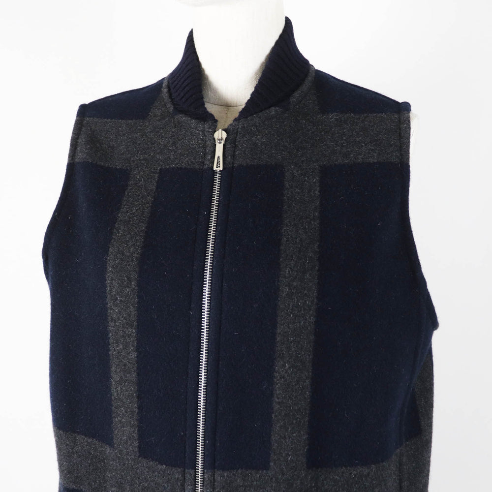 HERMES Vest Main: 98% cashmere, Main: 1% nylon, Main: 1% polyurethane, Part: 92% cashmere, Part: 6% nylon Navy gray Varsity Women 34 Used Authentic
