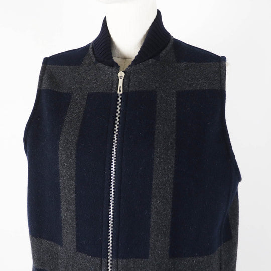 HERMES Vest Main: 98% cashmere, Main: 1% nylon, Main: 1% polyurethane, Part: 92% cashmere, Part: 6% nylon Navy gray Varsity Women 34 Used Authentic