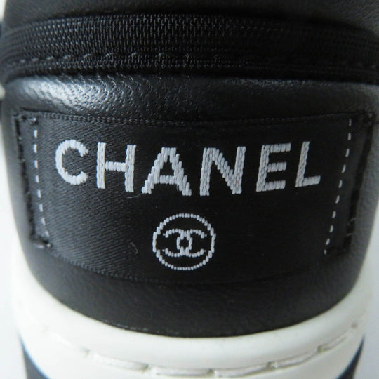 CHANEL sneakers 21S G37488 Main: Lambskin Black White Women 35.5 Used Authentic