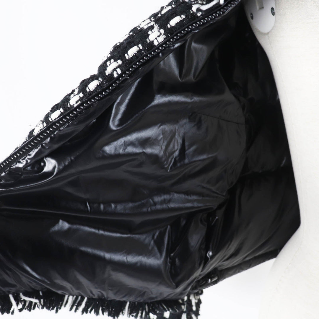 MONCLER Down jacket Outer: 100% nylon, Filling: 90% down, Filling: 10% feather, Lining: 100% nylon, Part: 46% wool Black White GINAVELLE Women Used Authentic
