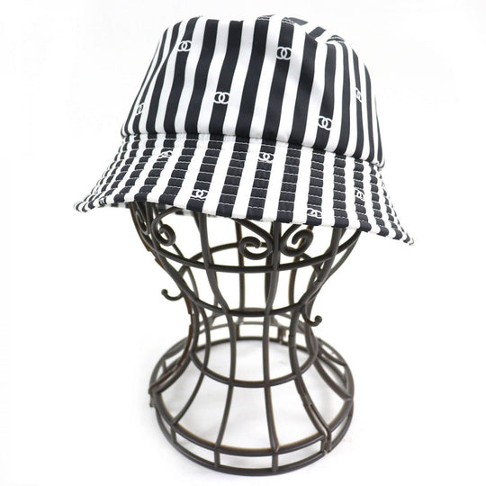 CHANEL hat AA9874 Outer: 100% polyester, Lining: 100% cotton Black White Women S Used Authentic