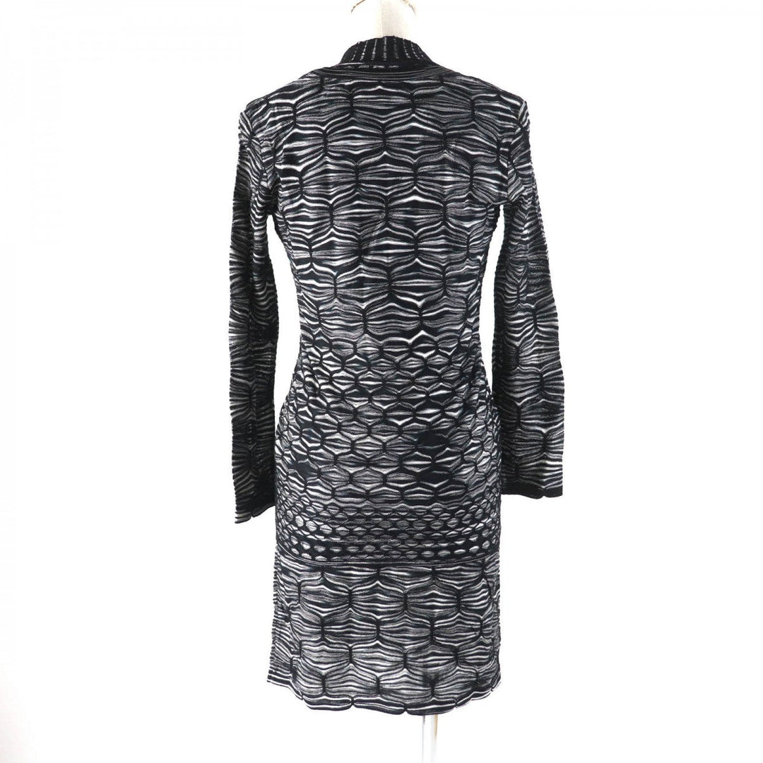 Missoni ensemble Main: 69% rayon, Main: 22% wool, Main: 9% polyester Black White Women 40 Used Authentic