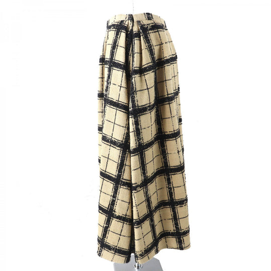 Christian Dior Long skirt 021J18A7717 Outer material: 58% silk, Outer material: 15% wool, Outer material: 14% cotton, Outer material: 9% nylon, Outer material: 4% polyester Beige black Women 44 Used Authentic