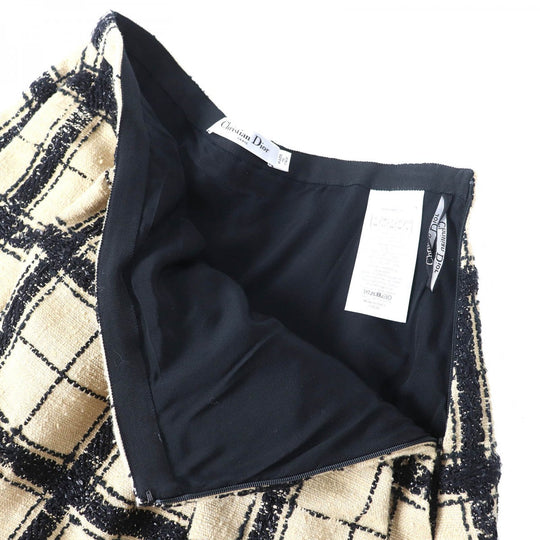 Christian Dior Long skirt 021J18A7717 Outer material: 58% silk, Outer material: 15% wool, Outer material: 14% cotton, Outer material: 9% nylon, Outer material: 4% polyester Beige black Women 44 Used Authentic