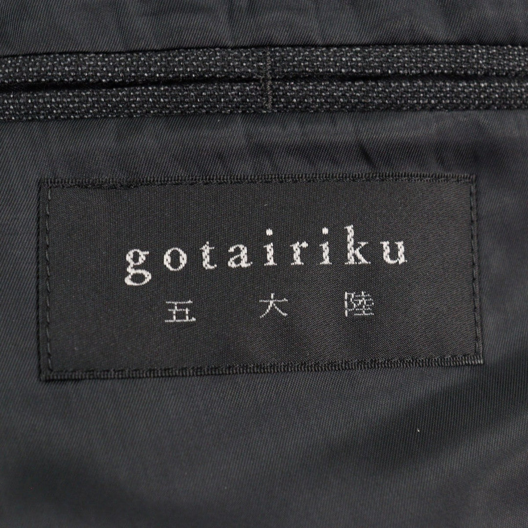 GOTAIRIKU suit Outer: 100% wool, Lining: polyester, Lining: rayon Dark gray mens 38 Used Authentic