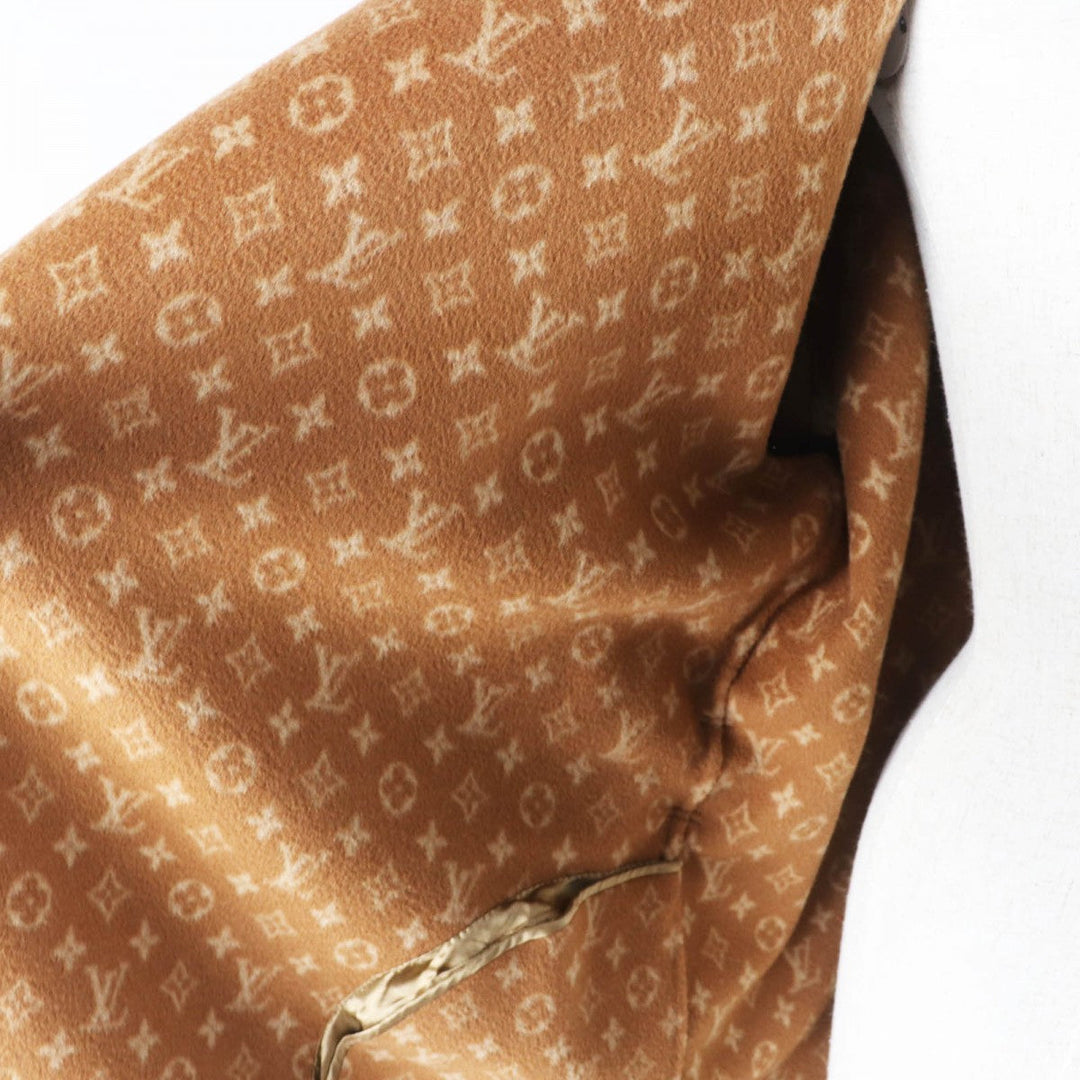 LOUIS VUITTON coat 1A8262 Outer: 99% wool, Main: 1% silk, Lining: 53% rayon, Lining: 47% cupra, Part: sheep leather Camel Women 42 Used Authentic