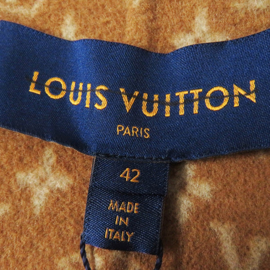 LOUIS VUITTON coat 1A8262 Outer: 99% wool, Main: 1% silk, Lining: 53% rayon, Lining: 47% cupra, Part: sheep leather Camel Women 42 Used Authentic