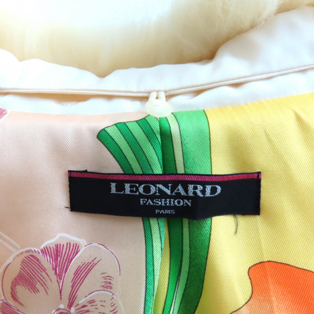 LEONARD FASHION coat Outer: 100% silk, Filling: 100% polyester, Lining: 100% silk, Part: 100% cupra, Fur: fox Ivory Women 11 Used Authentic
