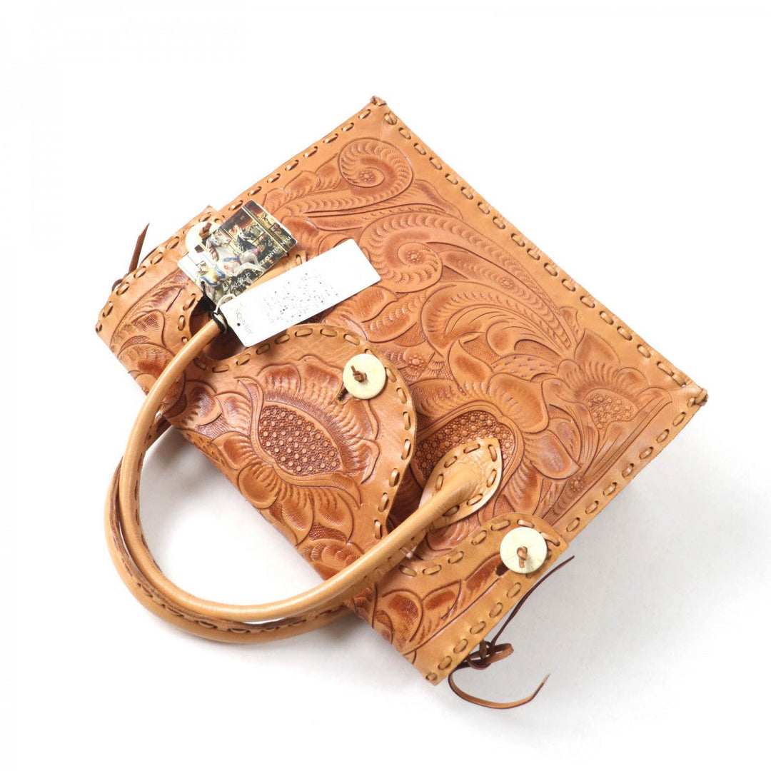 GRACE CONTINENTAL Handbag Cowhide beige