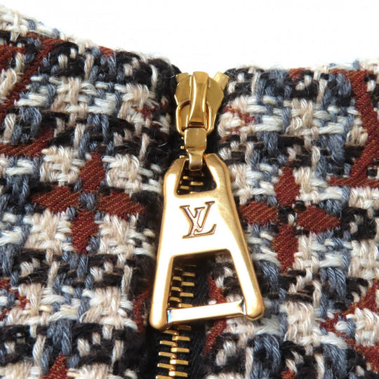 LOUIS VUITTON one piece Outer material: 63% wool, 27% mohair, 5% cotton, 3% cashmere, 2% polyester Multi Women 34 Used Authentic